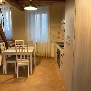 https://le-casette-nel-borgo.it-tuscanyhotel.com